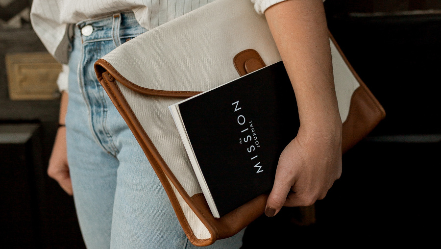 woman_on_mission.jpg